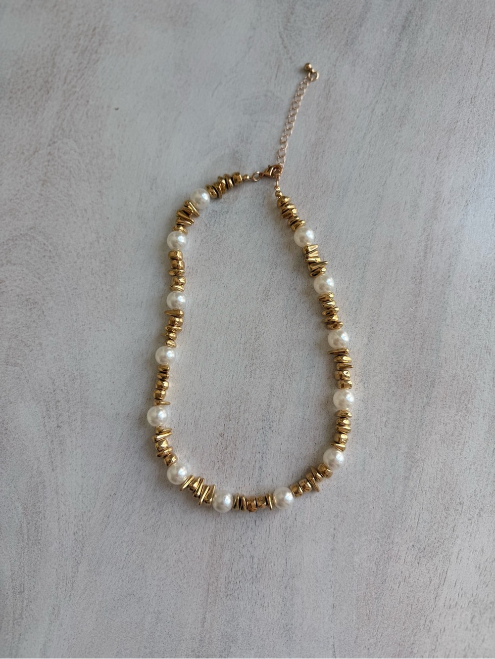 Elegant Gold and Pearl Beaded Necklace - Women Jewelry
